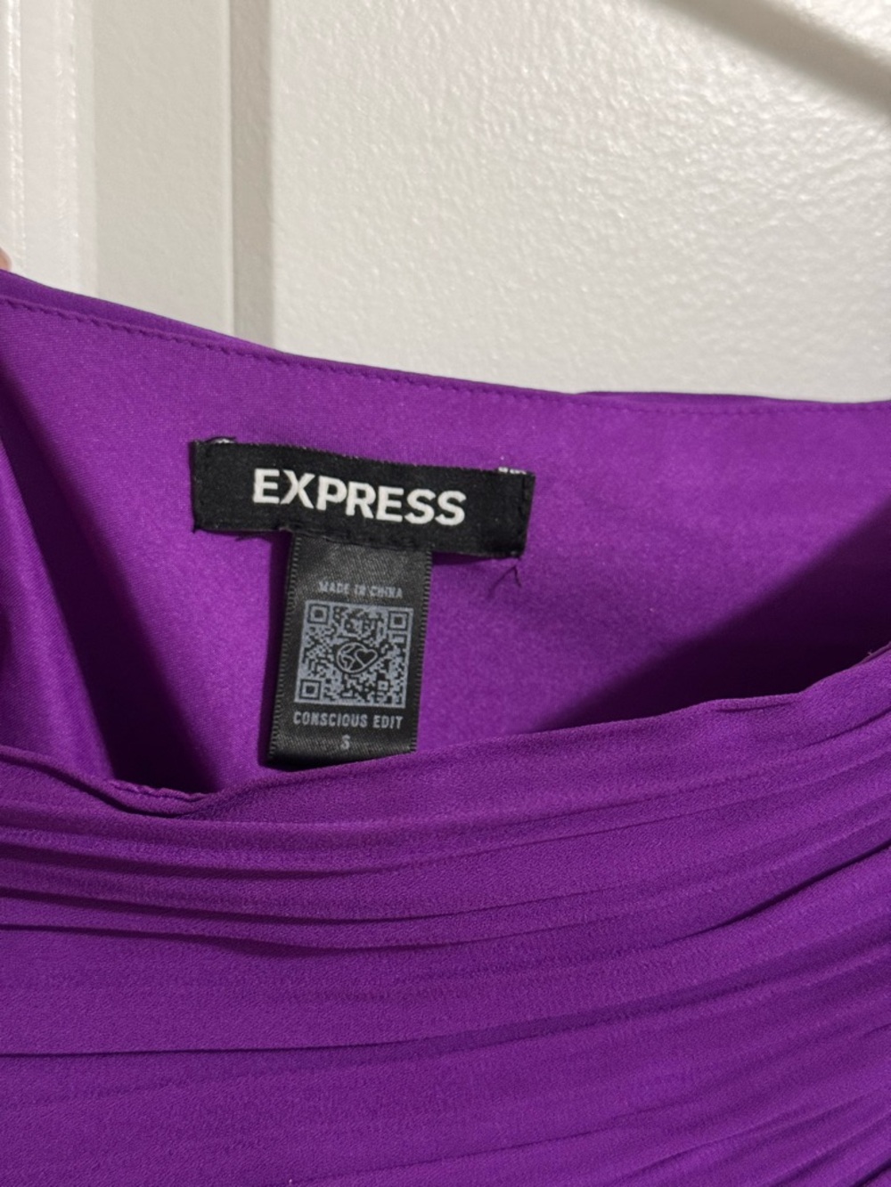 Express One-Shoulder Purple Ruffle Mini Dress - Picture 3 of 5
